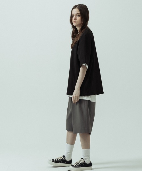 SLICK(スリック)の「【SLICK/スリック】Tech Thermal Drawstring Henley Neck/テックサーマルドローストリングヘンリーネックTシャツ(Tシャツ/カットソー・メンズ・サックスブルー/ブラック/スミクロ/グレイッシュベージュ・3/2/1)」の17枚目の写真