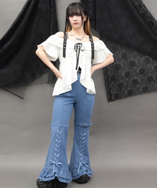 NIBBLE POISON(ニブルポイズン)の「レースアップフレアデニムPT(その他パンツ・レディース・ブラック/ワンウォッシュ・MEDIUM)」の11枚目の写真