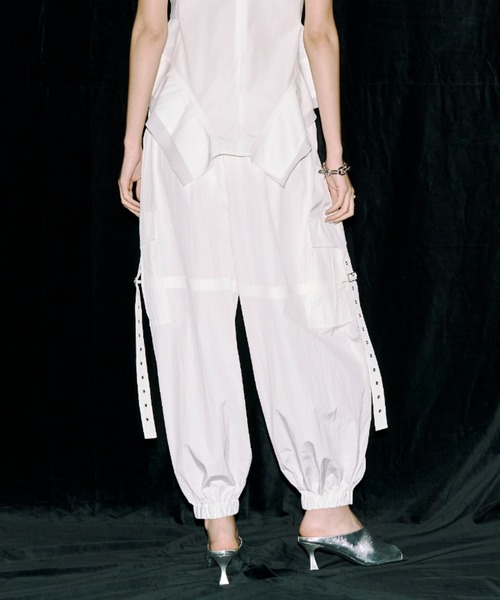 JOSE MOON（ジョゼムーン）の「VOLUME CARGO PANTS/ボリュームカーゴパンツ（カーゴパンツ・レディース・ブラック・38/36）」の15枚目の写真