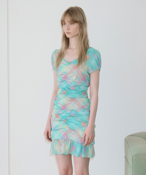 SINOON(シヌーン)の「Check Printed Shirring One-Piece (Mint)(ワンピース・レディース・ミント・SMALL/MEDIUM)」の2枚目の写真