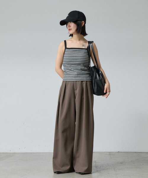 goocy（グーシー）の「【1枚で楽ちん＆可愛く決まる】カットリブボーダーカップ付きキャミ（キャミソール・レディース・チャコールグレー/グレー/ブラック・FREE）」の15枚目の写真
