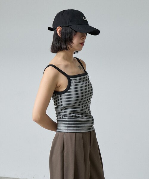 goocy（グーシー）の「【1枚で楽ちん＆可愛く決まる】カットリブボーダーカップ付きキャミ（キャミソール・レディース・チャコールグレー/グレー/ブラック・FREE）」の17枚目の写真