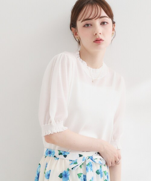 couture brooch(クチュールブローチ)の「【洗える】LEVITAシャーリング サマーニット(ニット/セーター・レディース・ブラック/ライトグレー/オフホワイト・38/36/42)」の5枚目の写真