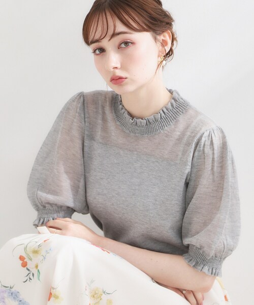 couture brooch(クチュールブローチ)の「【洗える】LEVITAシャーリング サマーニット(ニット/セーター・レディース・ブラック/ライトグレー/オフホワイト・38/36/42)」の13枚目の写真