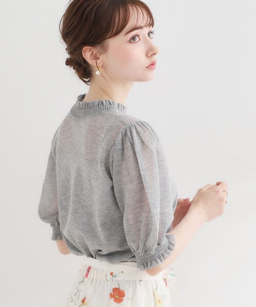 couture brooch(クチュールブローチ)の「【洗える】LEVITAシャーリング サマーニット(ニット/セーター・レディース・ブラック/ライトグレー/オフホワイト・38/36/42)」の5枚目の写真