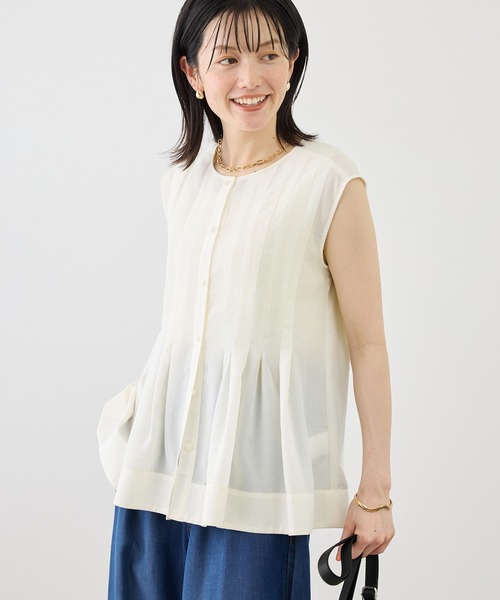 ROPE' PICNIC（ロペピクニック）の「【WEB限定カラー】タックデザインシャツ（シャツ/ブラウス・レディース・ピンク/ブラック/ホワイト/サックスブルー・FREE）」の2枚目の写真