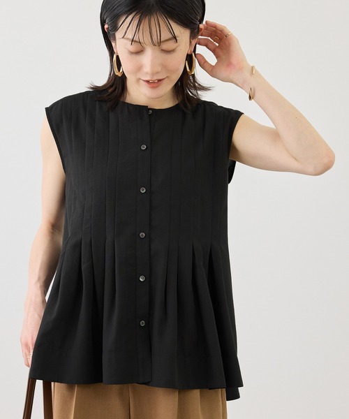 ROPE' PICNIC（ロペピクニック）の「【WEB限定カラー】タックデザインシャツ（シャツ/ブラウス・レディース・ピンク/ブラック/ホワイト/サックスブルー・FREE）」の3枚目の写真