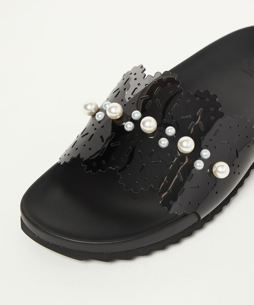 SY UNITED ARROWS(シーユナイテッドアローズ)の「<SY>レースライクスライド サンダル10↑(サンダル・レディース・ホワイト/ライトブルー/ブラック/グレー・22.5cm/23.5cm/24.5cm/25.5cm)」の11枚目の写真