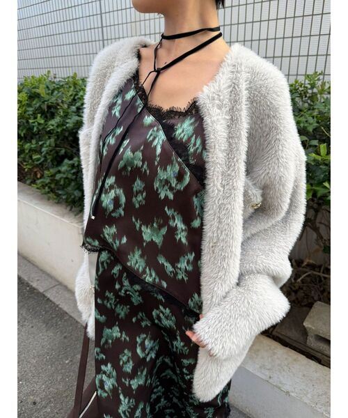 LAGUNAMOON(ラグナムーン)の「ニュアンスフラワーレースキャミワンピース(ワンピース・レディース・ベージュ/ブラウン・MEDIUM/SMALL)」の16枚目の写真