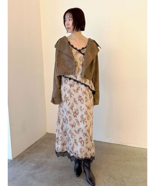 LAGUNAMOON(ラグナムーン)の「ニュアンスフラワーレースキャミワンピース(ワンピース・レディース・ベージュ/ブラウン・MEDIUM/SMALL)」の20枚目の写真