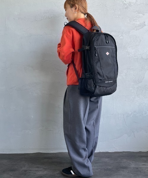 JEANS FACTORY （ジーンズファクトリー）の「[DANTON/ダントン] MONT FARON 27 ナイロンバックパック（バックパック/リュック・レディース・ブラック・ONE SIZE）」の8枚目の写真