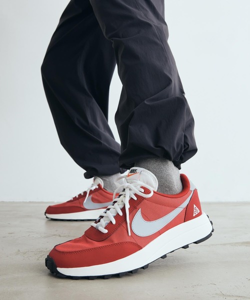 ACG(エィシージー)の「ACG LDV メンズシューズ / ACG LDV Men's Shoes IF2857-600 Varsity Red(スニーカー・メンズ・レッド・25/28/25.5/27/26.5/26/29.5/29/28.5/30/24.5/24/27.5)」の5枚目の写真