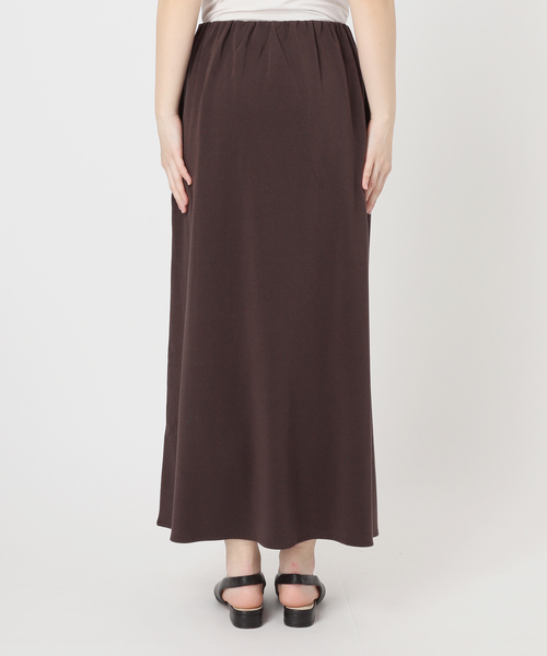 SLOBE IENA(スローブイエナ)の「《2枚セット/追加》ニュアンスカットソー×ナロースカートセットアップ(Tシャツ/カットソー・レディース・ブラック/ブラウン・38/36)」の22枚目の写真