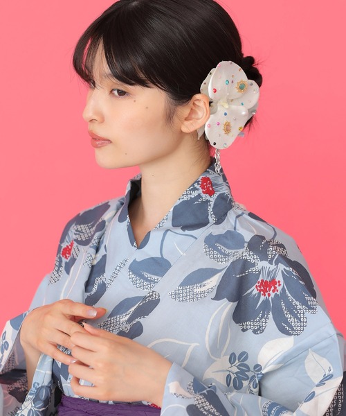 Casselini(キャセリーニ)の「Casselini(キャセリーニ)ビジューフラワー2Wayクリップ(2個セット)(バレッタ/ヘアクリップ・レディース・B/A・FREE)」の16枚目の写真