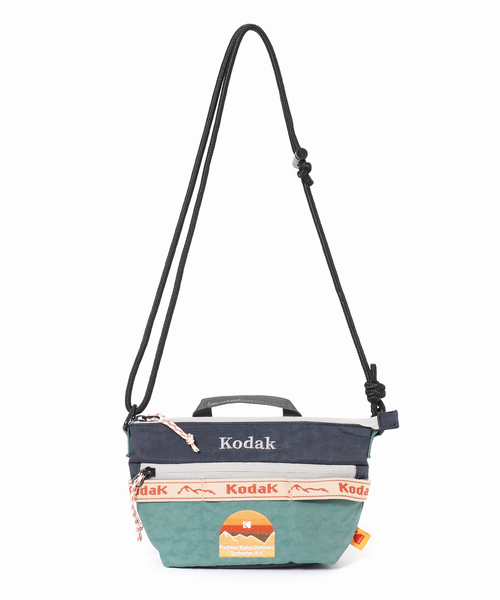 journal standard L'essage(ジャーナルスタンダードレサージュ)の「KODAK/コダック Hardy Kodachrome Mini Cross Bag バッグ(ショルダーバッグ・レディース・ブルー・FREE)」の4枚目の写真