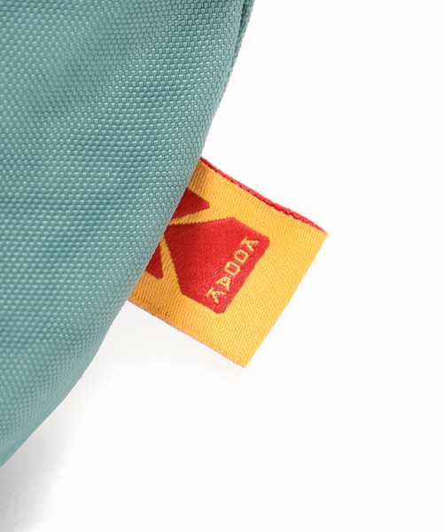 journal standard L'essage(ジャーナルスタンダードレサージュ)の「KODAK/コダック Hardy Kodachrome Mini Cross Bag バッグ(ショルダーバッグ・レディース・ブルー・FREE)」の16枚目の写真