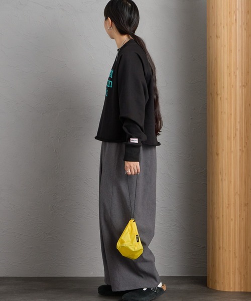 MARMOT（マーモット）の「【WEB先行予約】[Marmot/マーモット] 別注 ロゴプリント カットオフスウェット（スウェット・レディース・ベージュ/アッシュグレー/チャコール/ブラック・F）」の7枚目の写真