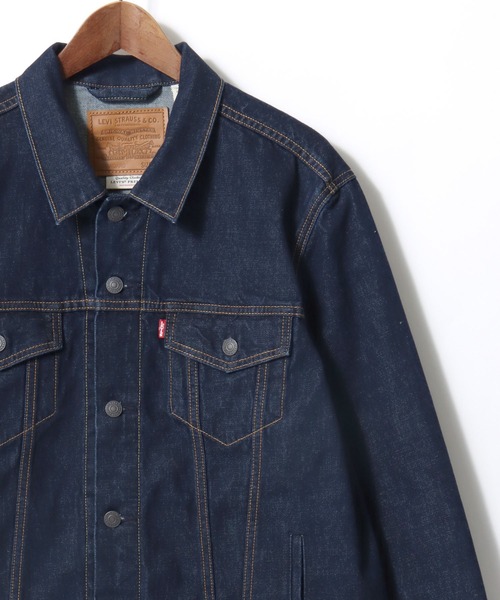 Levi's(リーバイス)の「Levi's/リーバイス TYPE-Ⅲ TRUCKER/3rd デニムトラッカージャケット/Gジャン/レディース メンズ(デニムジャケット・メンズ・インディゴブルー/ワンウォッシュ・L/M/S/XL)」の2枚目の写真