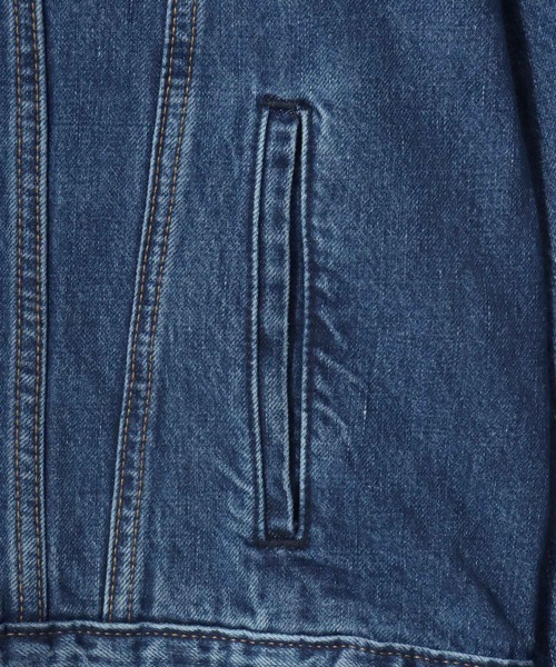 Levi's(リーバイス)の「Levi's/リーバイス TYPE-Ⅲ TRUCKER/3rd デニムトラッカージャケット/Gジャン/レディース メンズ(デニムジャケット・メンズ・インディゴブルー/ワンウォッシュ・L/M/S/XL)」の14枚目の写真