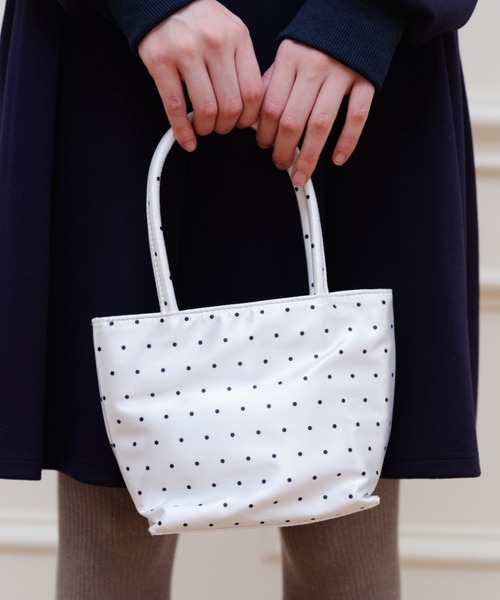 Birthday house(バースデイハウス)の「サテンミニドットBAG/Satin Mini-Dot Bag(トートバッグ・レディース・ブラック/イエロー/ピンク/ホワイト・FREE)」の8枚目の写真