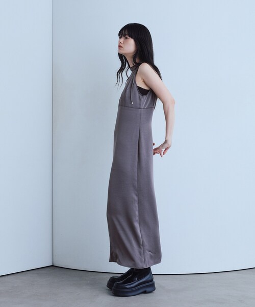 CODE A(コードエー)の「ribbon satin dress(ワンピース・レディース・グレー・00)」の3枚目の写真