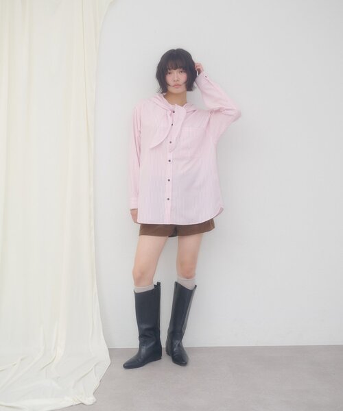 DISCOAT(ディスコート)の「【umm.】スカーフ風フードシャツ(シャツ/ブラウス・レディース・ベビーピンク/イエロー/サックスブルー・FREE)」の5枚目の写真