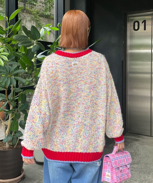 HELLO.SANFRANCISCO(ハローサンフランシスコ)の「【HELLO.SANFRANCISCO/ハローサンフランシスコ】ボタン付カラフルオーバーニット(ニット/セーター・レディース・ホワイト/ブルー/イエロー・ONE SIZE)」の8枚目の写真