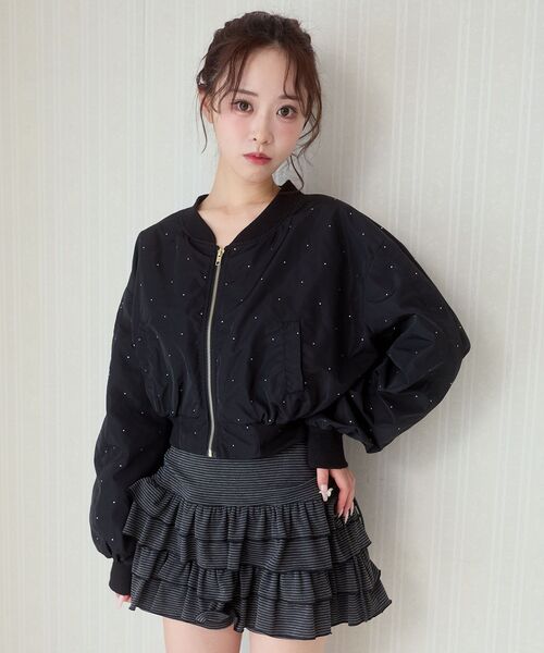 MAJESTIC LEGON(マジェスティックレゴン)の「ラインストーンショートブルゾン(ブルゾン・レディース・ブラック/アイボリー/ピンク・MEDIUM)」の5枚目の写真