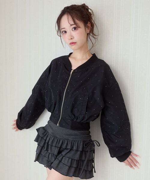 MAJESTIC LEGON(マジェスティックレゴン)の「ラインストーンショートブルゾン(ブルゾン・レディース・ブラック/アイボリー/ピンク・MEDIUM)」の6枚目の写真