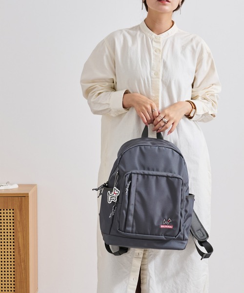 BALMORAL(バルモラル)の「BALMORAL 12ポケット大容量バックパック 30L(バックパック/リュック・レディース・ネイビー系/グレイッシュベージュ/スモークピンク/ブラック/ダークグレー/その他1・FREE)」の3枚目の写真