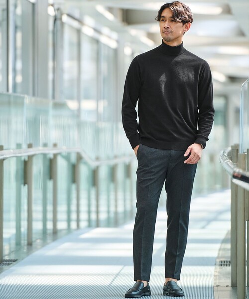 green label relaxing(グリーンレーベルリラクシング)の「【WEB限定】JUST fit ハイゲージ ジャケイン タートルネック ニット(ニット/セーター・メンズ・ブラック/ダークグレー/オリーブ・S/XL/M/L)」の7枚目の写真