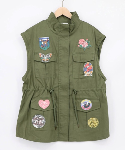 ScoLar(スカラー)の「ScoLar(スカラー) ワッペン付き 袖取り外し2WAYジャケット(ミリタリージャケット・レディース・カーキ/ブラック・MEDIUM)」の17枚目の写真