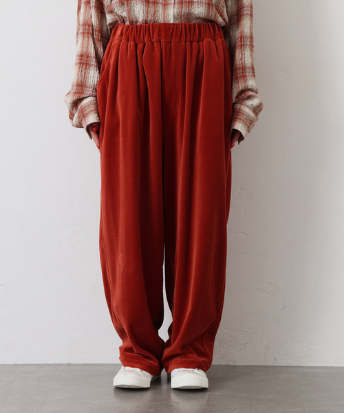 JOURNAL STANDARD LUXE(ジャーナルスタンダード ラックス)の「ベロア イージーパンツ(その他パンツ・レディース・レンガ/ベージュ/ブラック・FREE)」の4枚目の写真