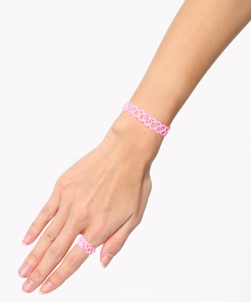 WEGO(ウィゴー)の「WEGO/タトゥチョーカーセット(チョーカー・レディース・ブラック/パープル/その他1/ピンク/ホワイト/サックスブルー・FREE)」の11枚目の写真