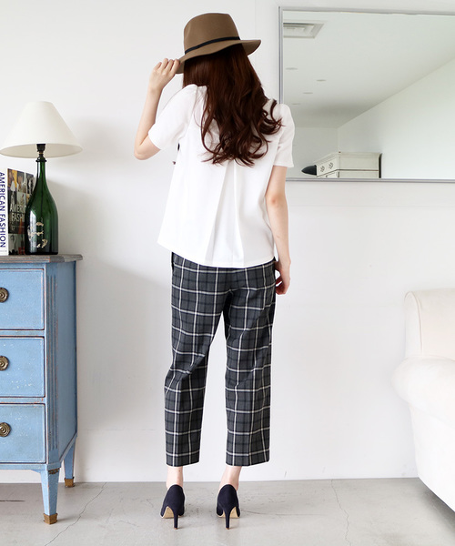 N.（N. Natural Beauty Basic）（エヌエヌナチュラルビューティーベーシック）の「先染めチェックストレッチパンツ（その他パンツ・レディース・ベージュ系その他/グレー系その他・MEDIUM/SMALL）」の6枚目の写真