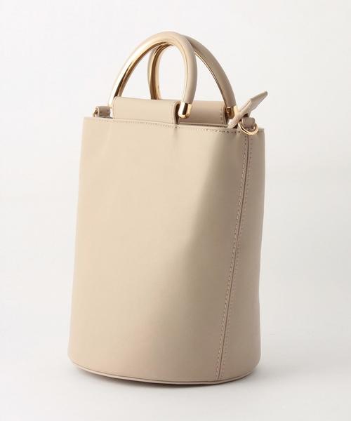 BEAUTY&YOUTH UNITED ARROWS（ビューティーアンドユースユナイテッドアローズ）の「BY メタルハンドル バケットバッグ -2WAY- ◆（ハンドバッグ・レディース・ブラック/ベージュ・FREE）」の3枚目の写真