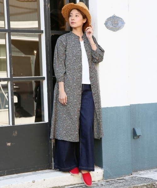 LEPSIM（レプシィム）の「ハナガラロングワンピースコート　748148（シャツワンピース・レディース・ブラック/ネイビー/ブルー・MEDIUM/LARGE）」の5枚目の写真