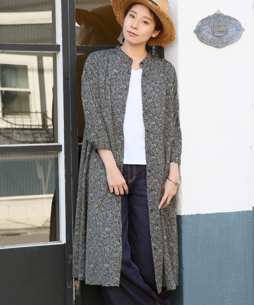 LEPSIM（レプシィム）の「ハナガラロングワンピースコート　748148（シャツワンピース・レディース・ブラック/ネイビー/ブルー・MEDIUM/LARGE）」の20枚目の写真