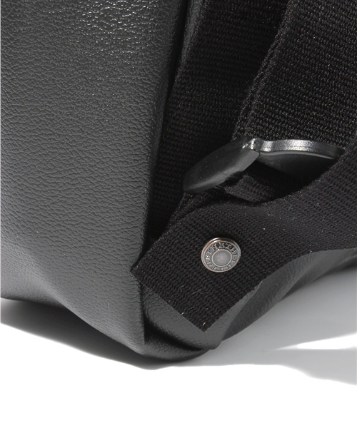 WHO'S WHO gallery（フーズフーギャラリー）の「【THE EMY】リュック（バックパック/リュック・メンズ・ブラック/ネイビー/グレー/ブラウン・FREE）」の12枚目の写真