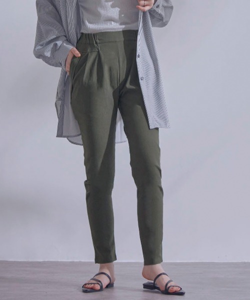 Social GIRL（ソーシャルガール）の「2タック ストレッチ テーパードパンツ イージーパンツ（その他パンツ・レディース・カーキ/ネイビー/ベージュ/ブラック/マスタード/テラコッタ/ボルドー/レッド系その他/ベージュ系その他/ウィート/ダークカーキ/ブルー系その他/ホワイト/グレイッシュベージュ・LL/3L/L/XS/M/S/4L）」の8枚目の写真