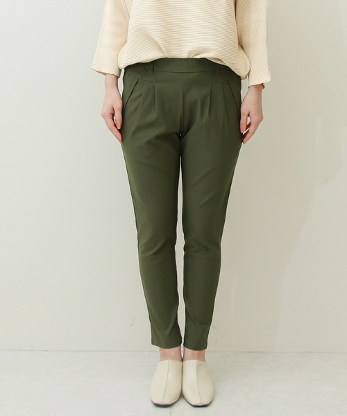Social GIRL（ソーシャルガール）の「2タック ストレッチ テーパードパンツ イージーパンツ（その他パンツ・レディース・カーキ/ネイビー/ベージュ/ブラック/マスタード/テラコッタ/ボルドー/レッド系その他/ベージュ系その他/ウィート/ダークカーキ/ブルー系その他/ホワイト/グレイッシュベージュ・LL/3L/L/XS/M/S/4L）」の21枚目の写真