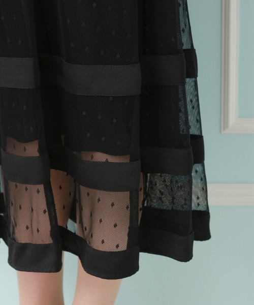 MARLENE JOBERT(マルレーヌ ジョベル)の「ドットチュールミモレ丈ドレスワンピース(ドレス・レディース・ネイビー/ブラック・L/M)」の6枚目の写真