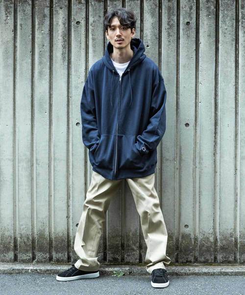 Champion(チャンピオン)の「【Champion】チャンピオン ビッグシルエット ライト裏起毛 ジップパーカー(パーカー・メンズ・ブラック/ネイビー/グレー・XX-LARGE/XXX-LARGE/X-LARGE)」の12枚目の写真