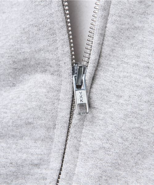 Champion(チャンピオン)の「【Champion】チャンピオン ビッグシルエット ライト裏起毛 ジップパーカー(パーカー・メンズ・ブラック/ネイビー/グレー・XX-LARGE/XXX-LARGE/X-LARGE)」の4枚目の写真