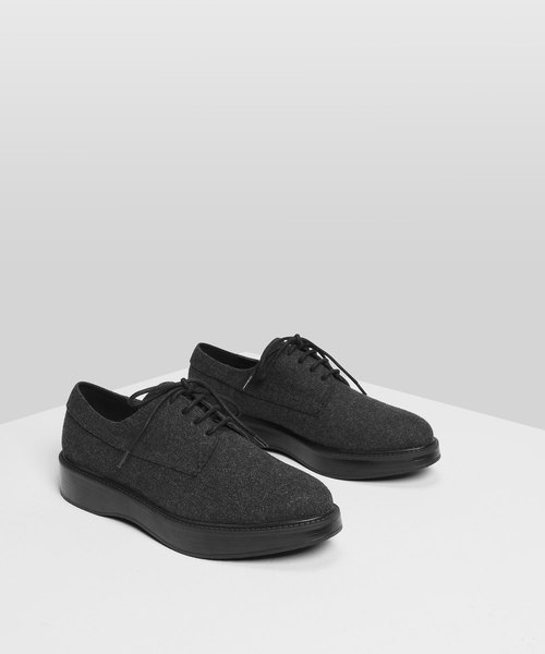 CHARLES & KEITH(チャールズ & キース)の「クラシックダービーシューズ / Classic Derby Shoes(ドレスシューズ・レディース・ブラック/ブラック系その他2・23cm/23.5cm/24.5cm/25cm/25.5cm)」の8枚目の写真