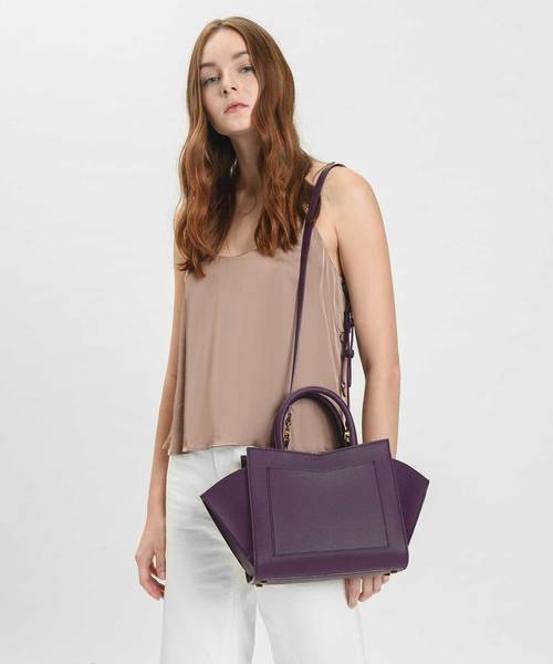 CHARLES & KEITH（チャールズ & キース）の「ジオメトリック