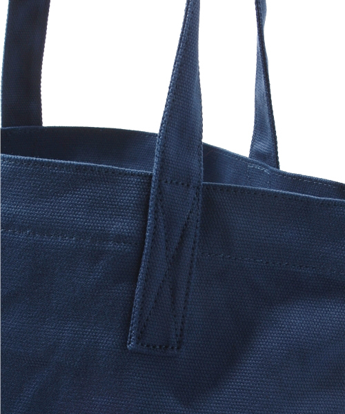 BEAUTY&YOUTH UNITED ARROWS（ビューティーアンドユースユナイテッドアローズ）の「BY スーベニア トートバッグ M◆（トートバッグ・メンズ・ホワイト/ネイビー/ブラック・フリー）」の7枚目の写真