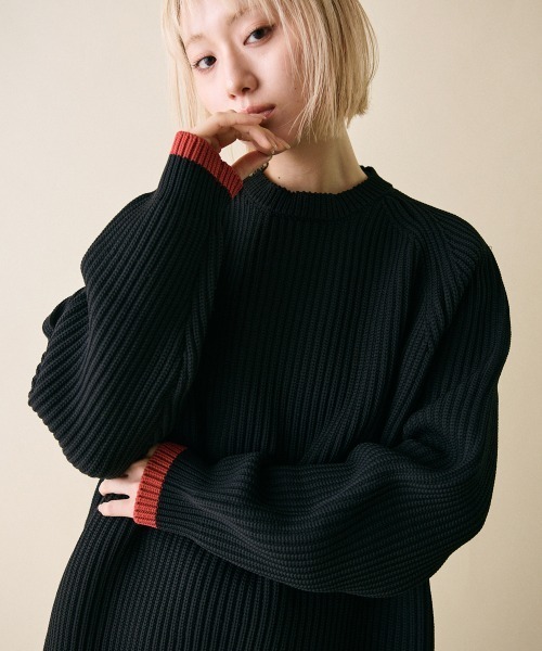 rehacer（レアセル）の「rehacer : Flix Ridge Crew Knit（ニット/セーター・レディース・ブラック/ネイビー/マスタード・SMALL）」の5枚目の写真