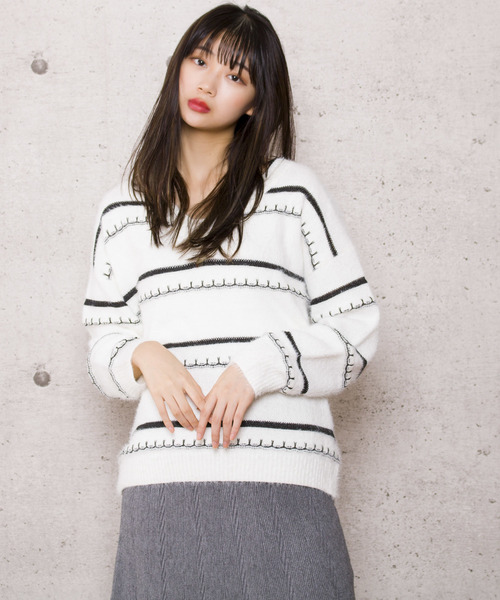 Jewelobe(ジュエローブ)の「ラメ柄シャギーニットトップス(ニット/セーター)」|ホワイト