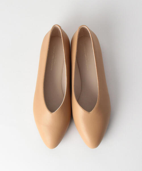 green label relaxing（グリーンレーベルリラクシング）の「◆CFC ラウンドVカット フラットシューズ(1cmヒール)（その他シューズ・レディース・ゴールド/ベージュ/ブラック・24.5cm/22cm/25cm/22.5cm/23cm/23.5cm/24cm）」の2枚目の写真